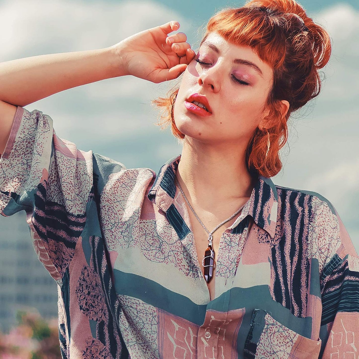 10 Pieces Crystal Pendant Necklace